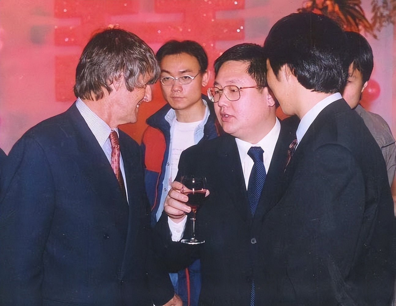 大连首富徐明身价,大连首富徐明田海蓉