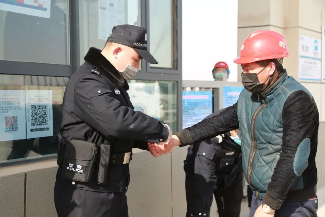 【我为群众办实事】内蒙古公安:“一窗通办”提质增效,跑出优化法治化营商环境“加速度”