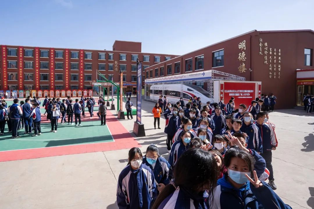 鎼烘墜鍚埅鍔╂垚闀块綈蹇冨崗鍔涘叡鑲蹭汉,鎼烘墜鍚埅鍏辨垚闀块綈蹇冨崗鍔涘叡鑲蹭汉