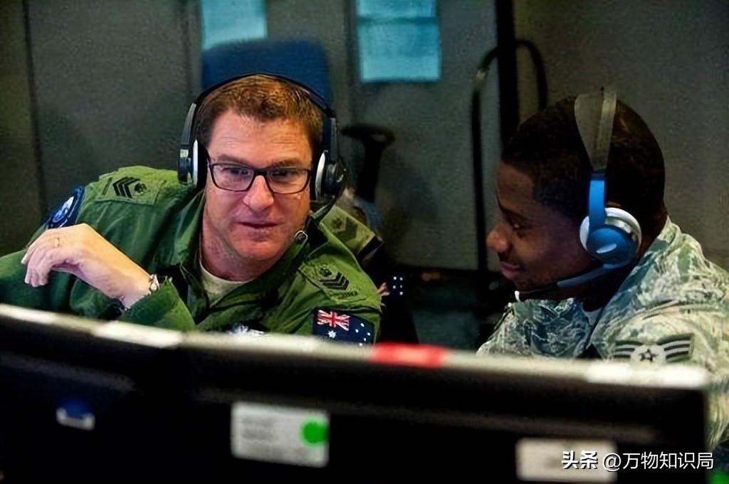 女模特骗局揭秘,200万买一个女模特的电影