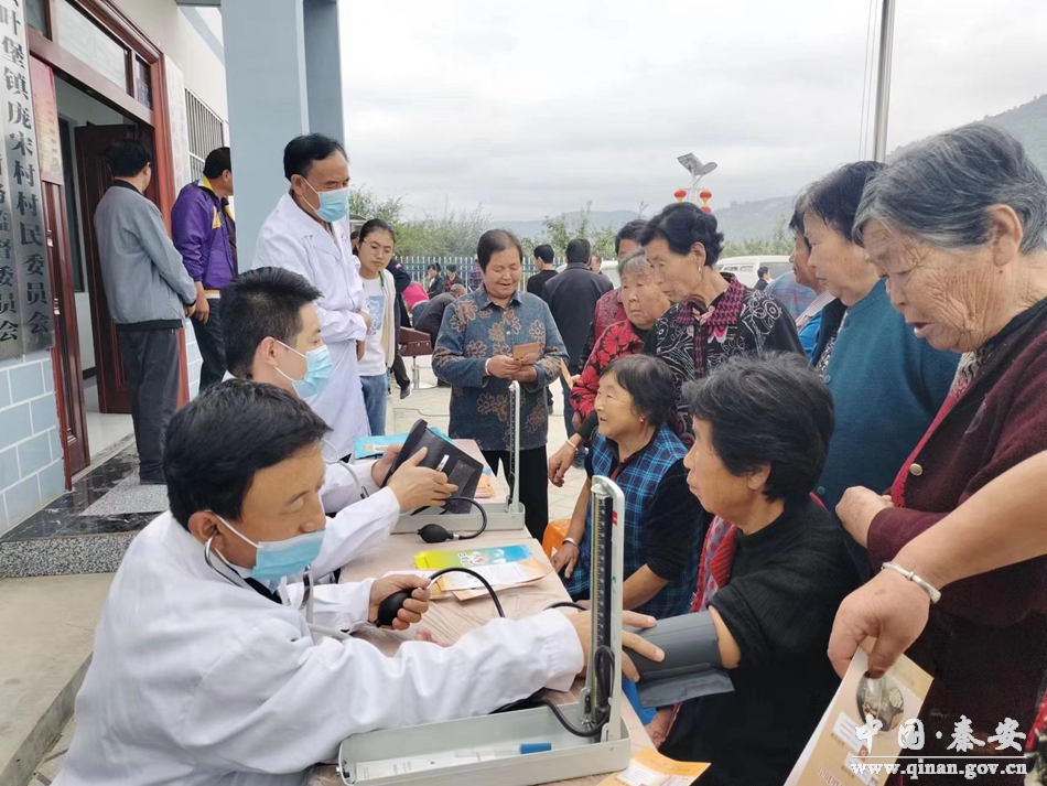 九九重阳节浓浓敬老情简介,九九重阳节，浓浓敬老情