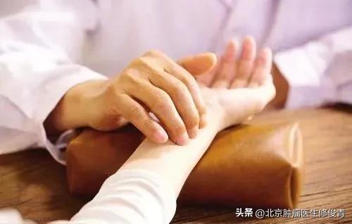 突然出现贫血症状是癌症的表现吗,癌症晚期贫血严重还要继续化疗吗