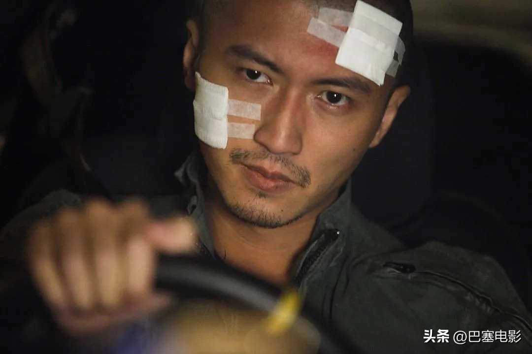 王菲谢霆锋旧照曝光甜蜜,谢霆锋王菲早期恩爱场面