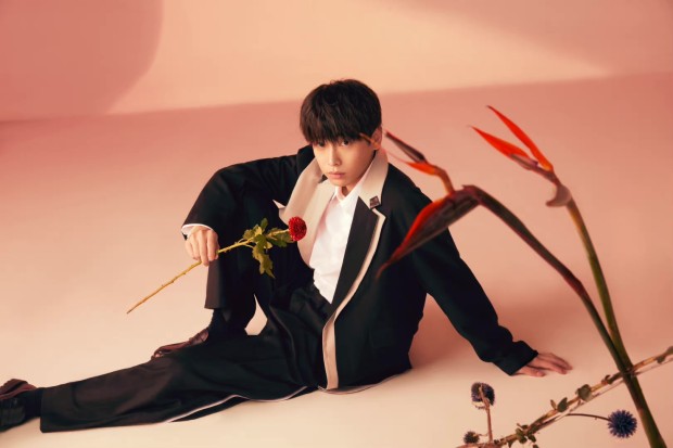 高品质羽绒服100元1件亏本处理,成本75元羽绒服标价上千