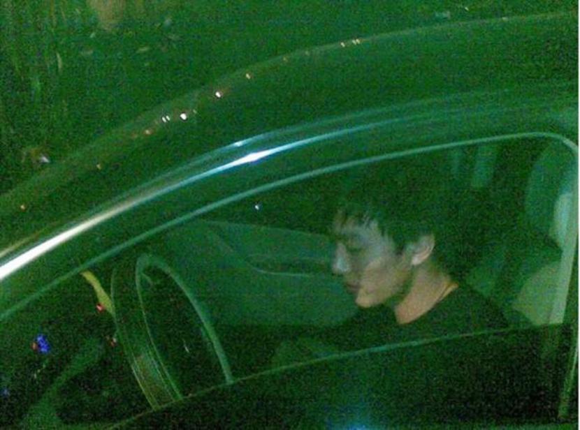 韩国“恶魔千金”：姐姐逼停飞机，妹妹一杯水泼掉2000亿