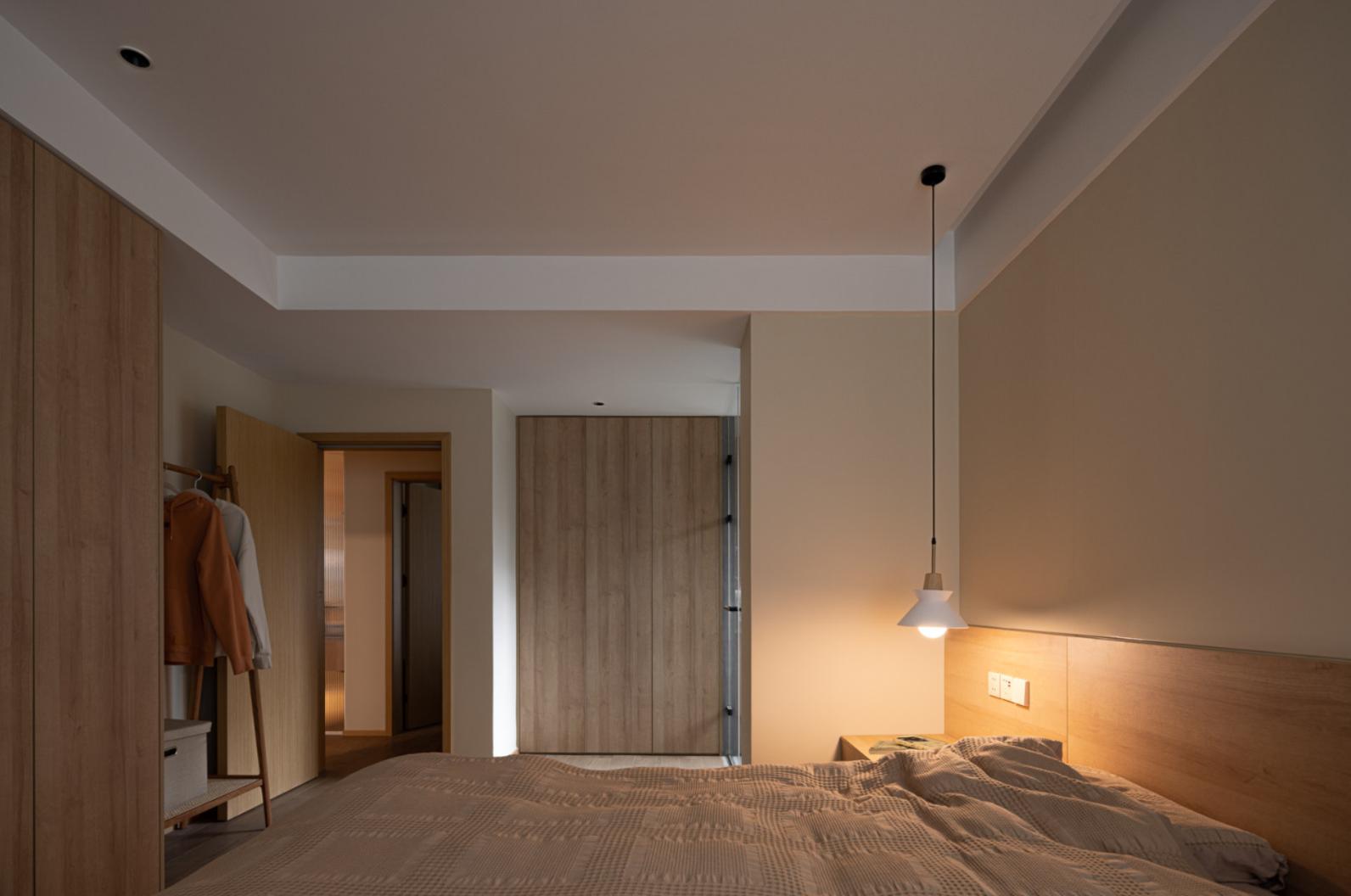 装修原木风好还是极简风好,原木风装修舒适温馨