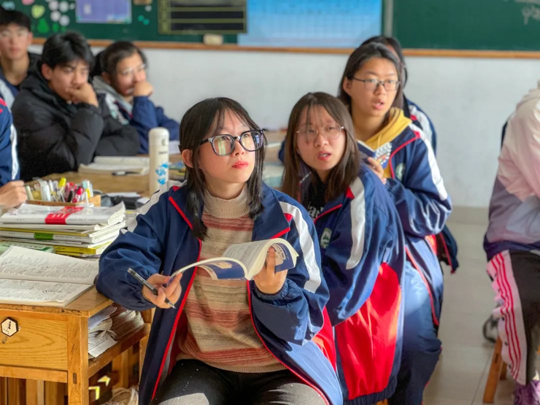 南湖行知丨【战“疫”线下篇】封校不封爱,温暖一直在