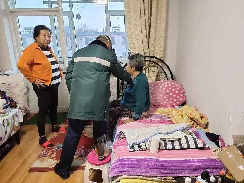 暖心小分队志愿服务暖民心,暖心服务小分队忙碌在群众身边