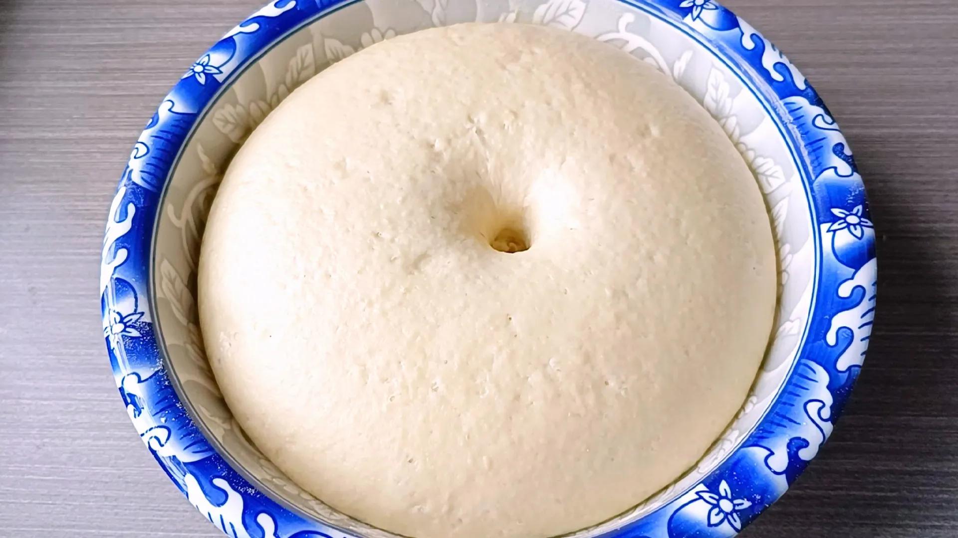 秋天吃梨好处多,秋天吃梨对孩子好吗