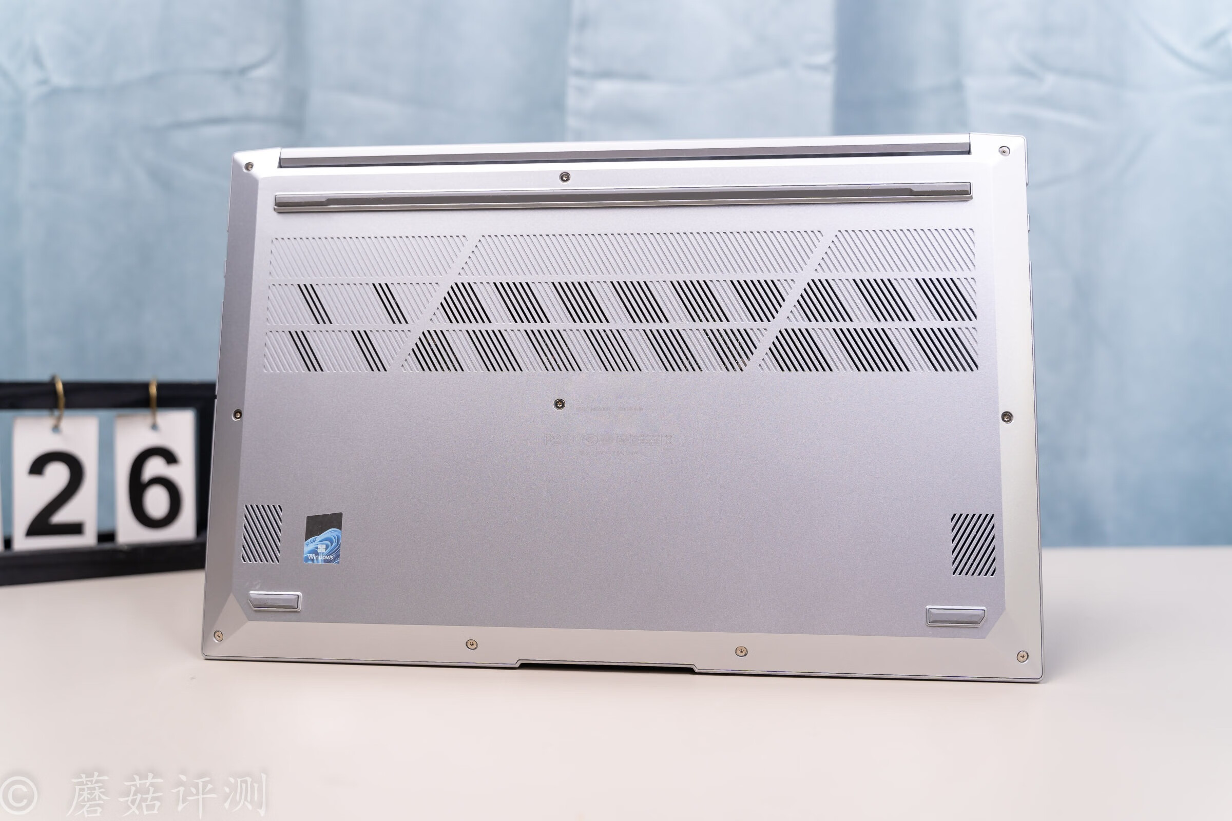 华硕无畏pro15锐龙版和灵耀pro14,轻薄本华硕无畏pro15游戏测评