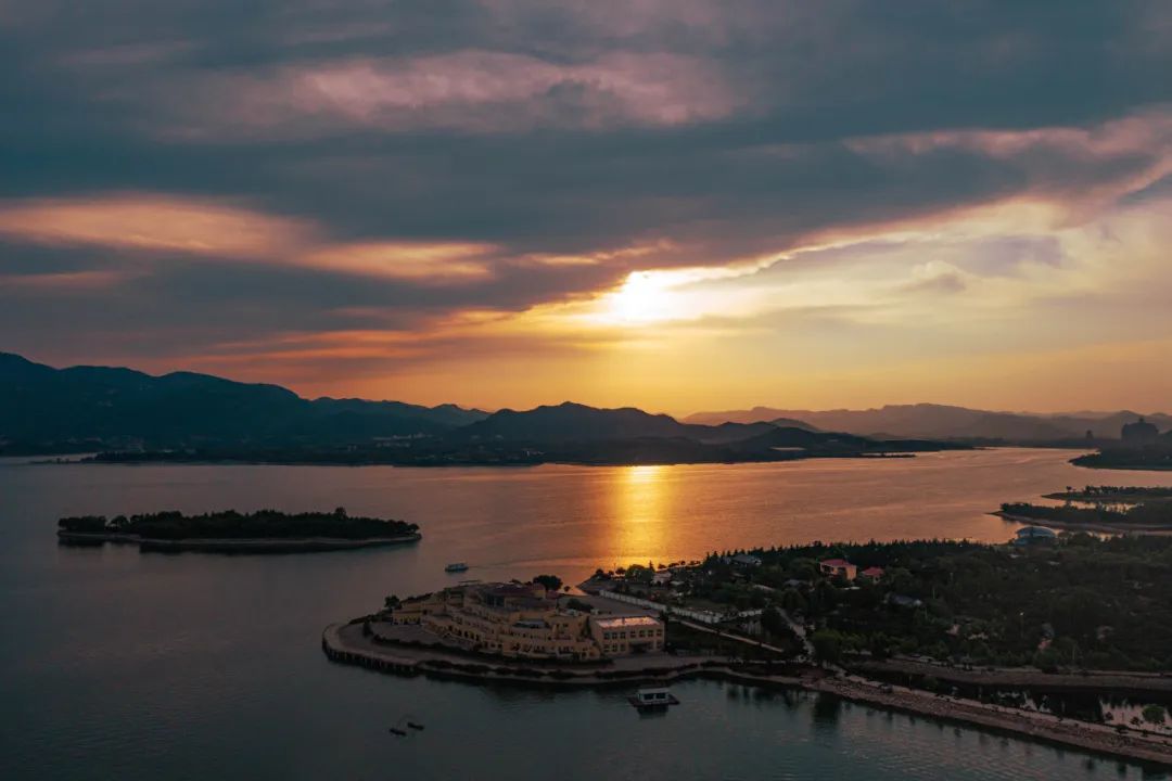 夜爬济南千佛山看日出,夜爬千佛山攻略