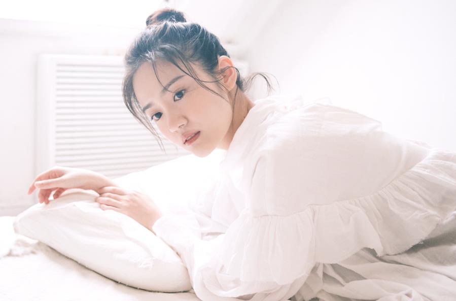 跟女生聊天聊什么话题比较好,跟女生聊天都聊什么话题