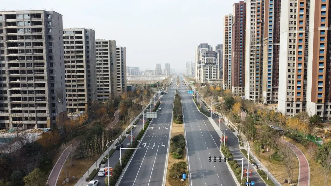 郑州滨河国际新城绿城明月怎么样,郑州滨河国际新城2022年的样子