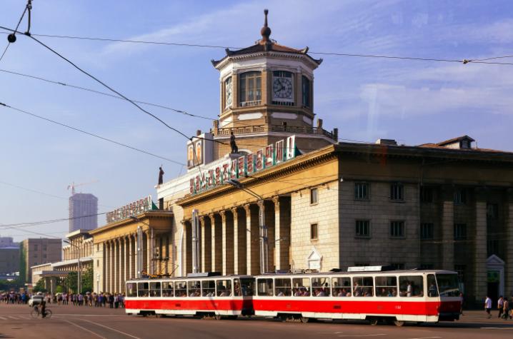 朝鲜不加班,朝鲜导游问我收入