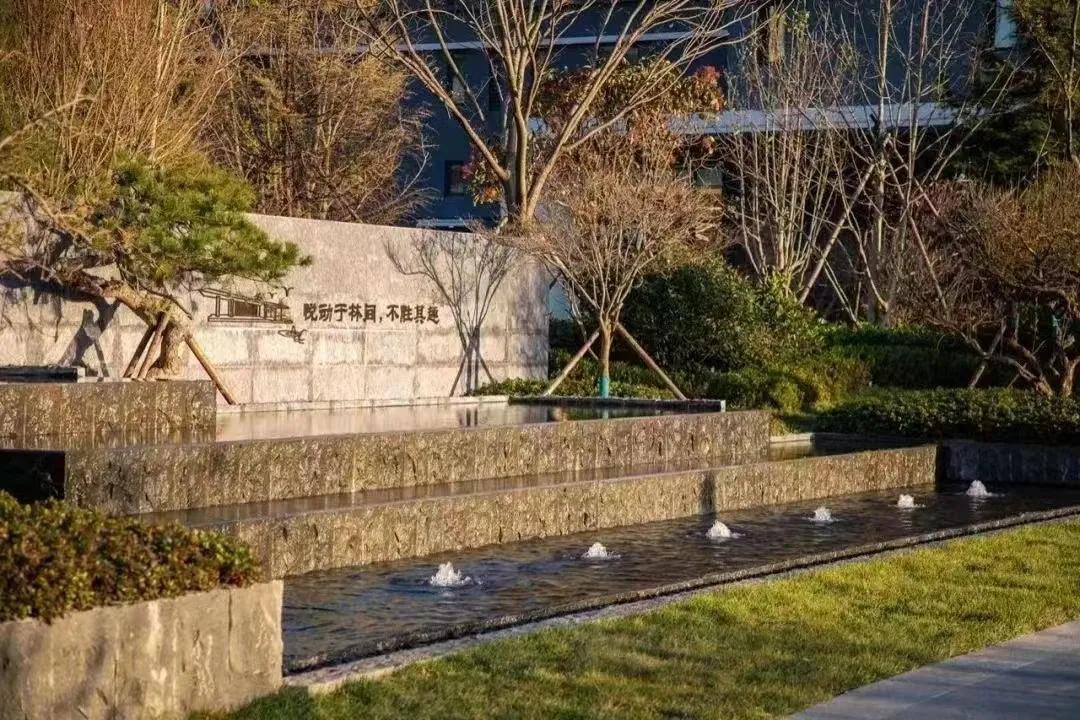 海信灵山湾天玺是70年产权吗,黄岛灵山湾海信天玺最新房价