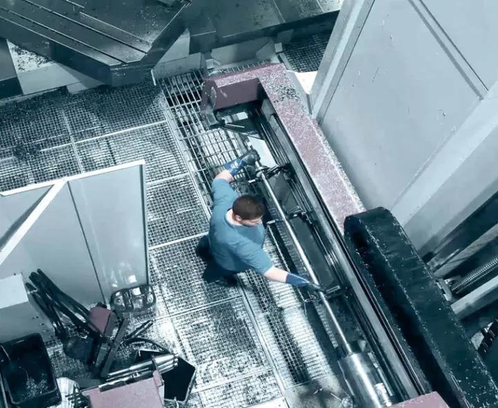 高精度自动钻深孔,精准卧式深孔钻加工视频