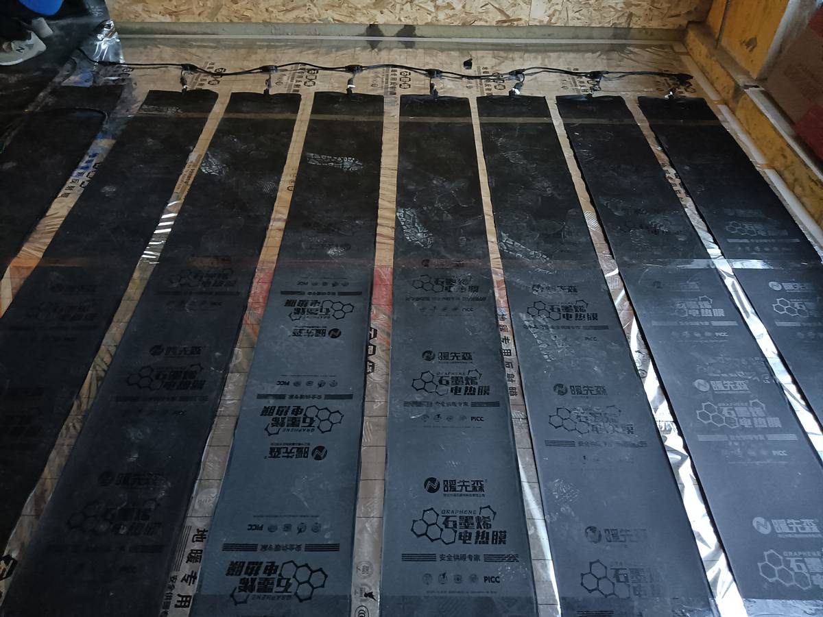 本溪石墨烯封套膜地暖施工,德国德硕石墨烯地暖管施工视频