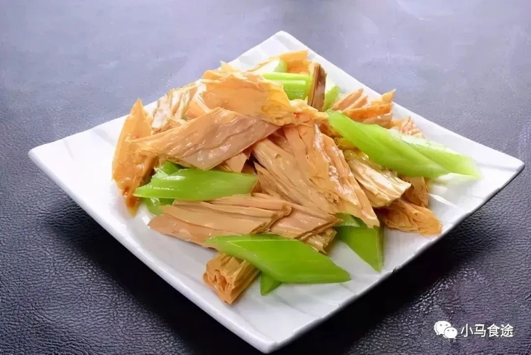 素炒娃娃菜怎么做才好吃家常做法,素炒豆腐皮的热菜做法大全家常