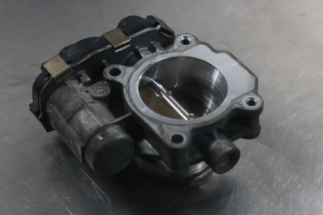 08款别克老君越通病处理视频,08款别克君越整备需要多少钱