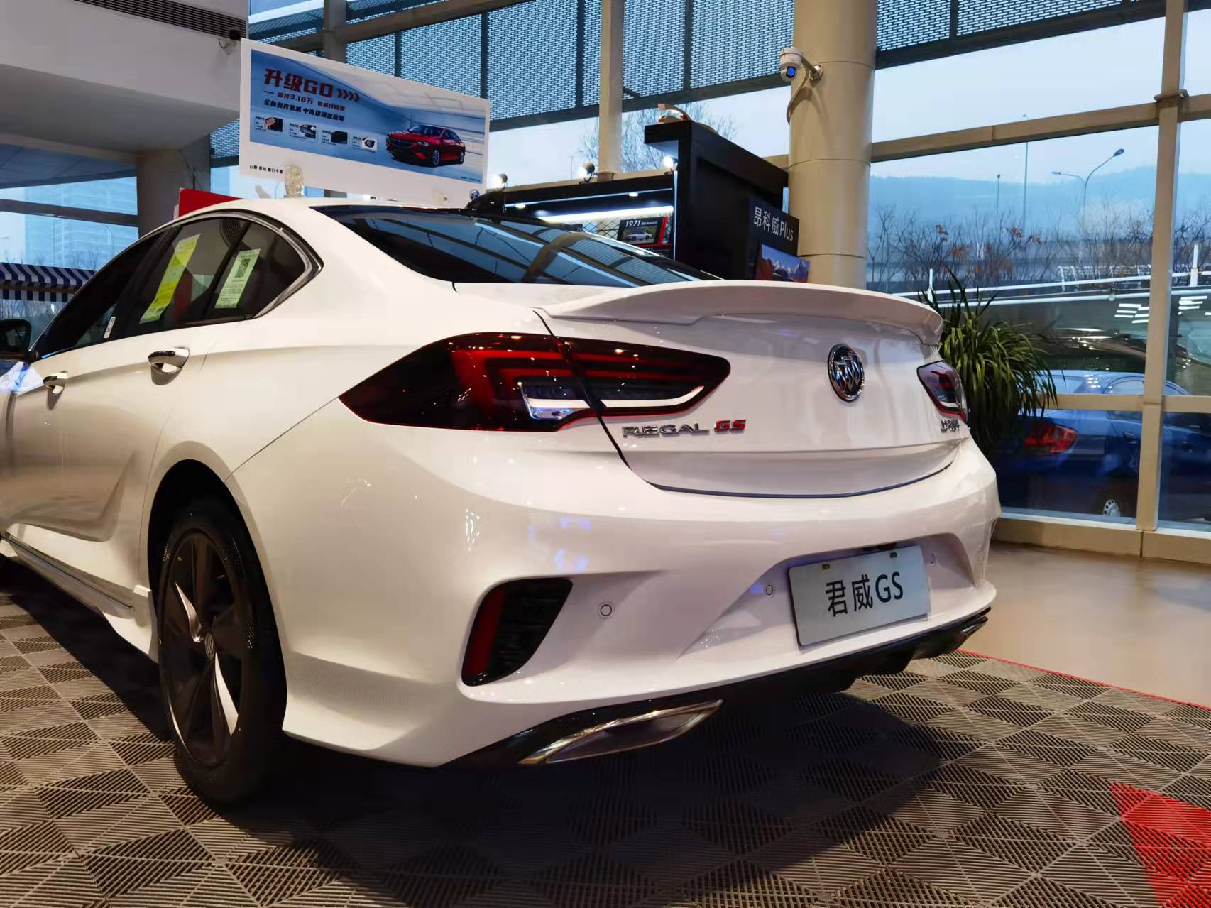 科技感性价比高的车,别克君威科技