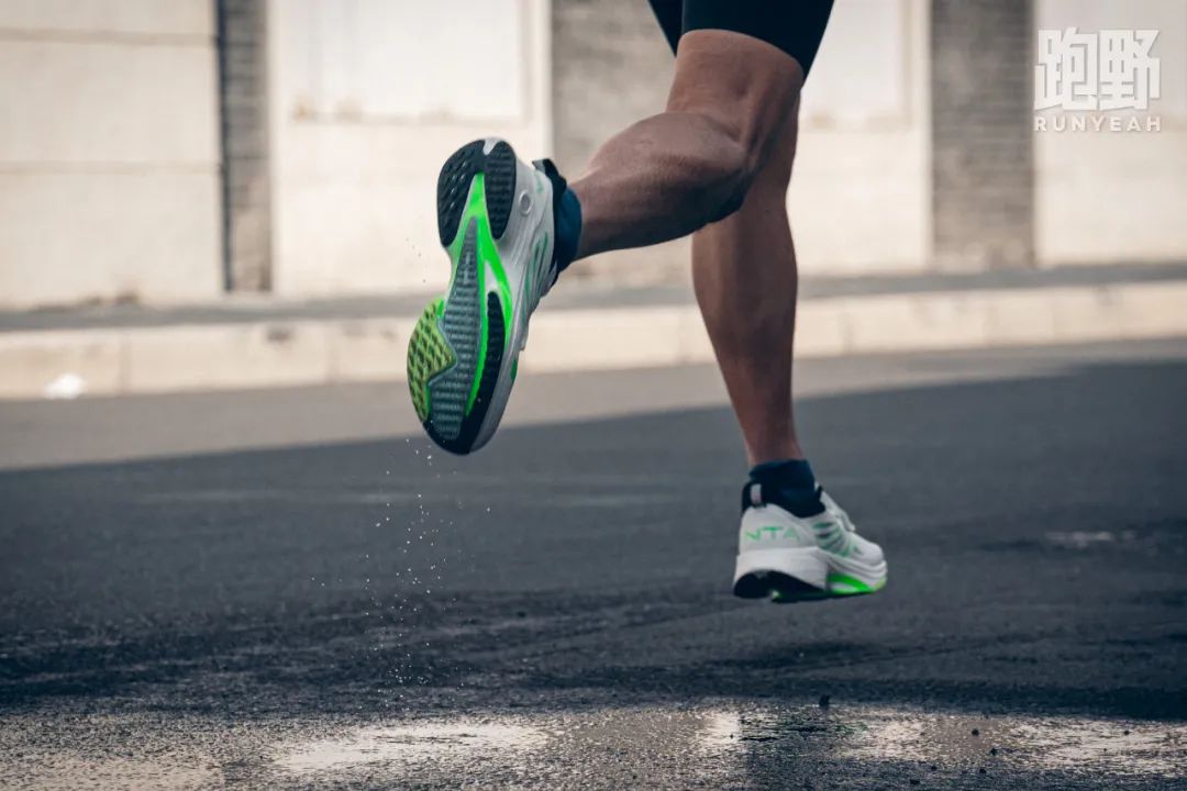 安踏马赫3.0回弹好吗,安踏马赫3助推器
