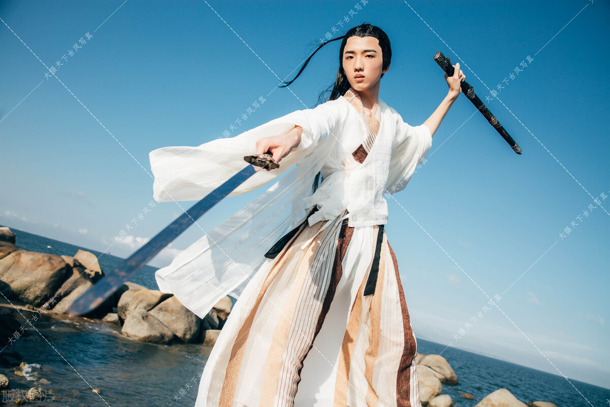 壮哉我中国少年与国无疆译文,壮哉我中国少年与国无疆现代意思