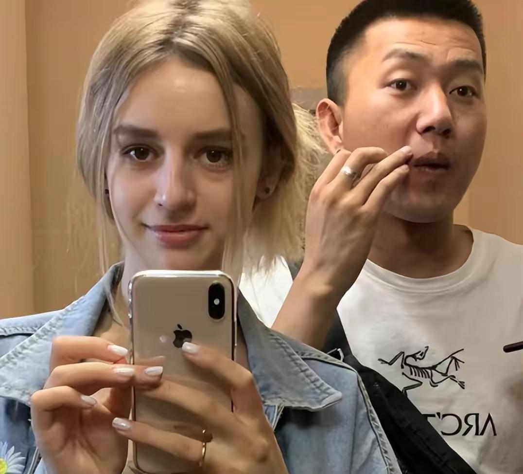中国小伙在越南花8000万娶网红,90后娶俄罗斯美女成网红