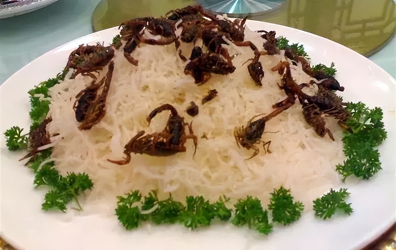 江湖上最霸气菜名,最个性的江湖菜店名