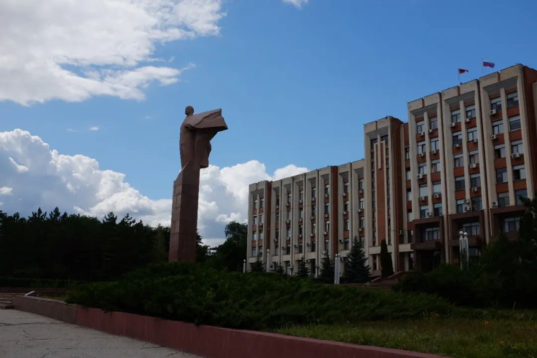 穿越冷冻冲突带：从“德左”到乌克兰|欧洲来信