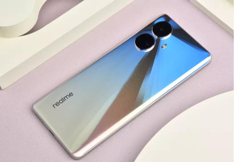 只想买部流畅刷视频的手机，该怎么选？这四款质量好，最高1401元