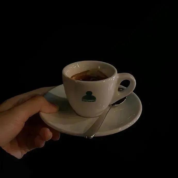 ins超火黑色背景图,黑色背景图ins高级感