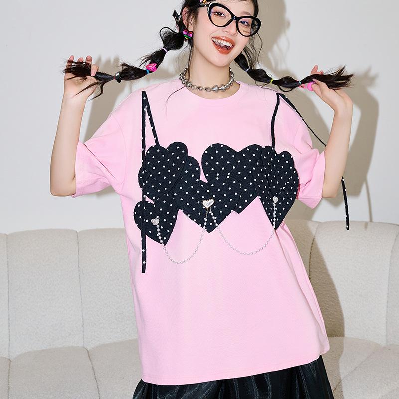 早春就要穿亮色系的,这个春天这样穿更好看时尚又减龄