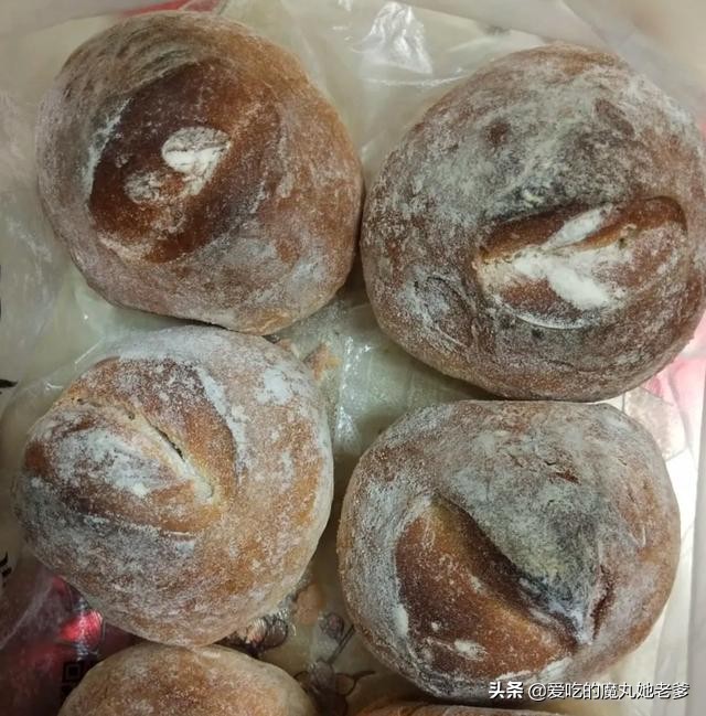 毫无争议！这是大连人气最旺老式面包店！老式面包每天中午就售罄