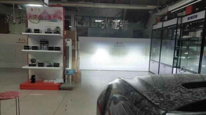 10款奔驰s400大灯改装,10款奔驰s400远光灯