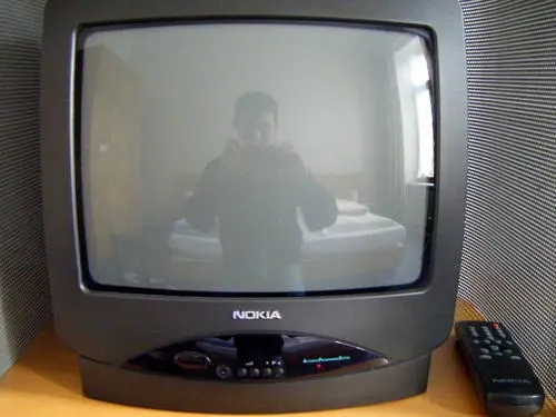 当年称霸的诺基亚，销声匿迹的这些年在干嘛？如今连苹果也要折服