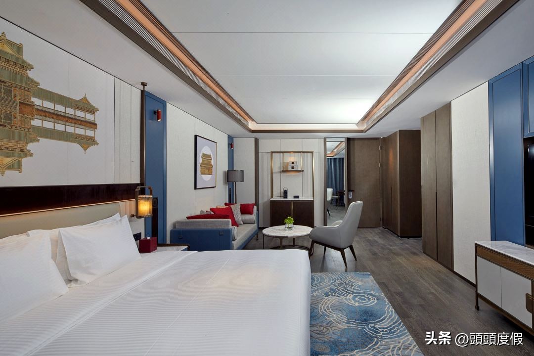 济南看趵突泉最好的酒店,课本里的趵突泉一城山色半城湖