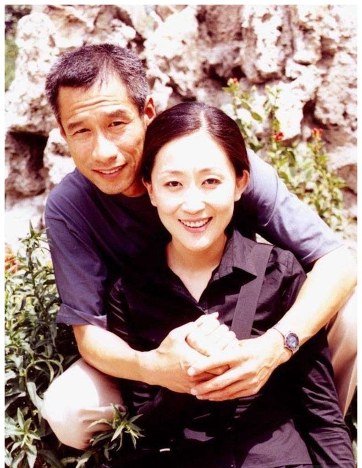 母亲出轨抛弃家庭和儿女,母亲出轨父亲被杀儿子心理扭曲