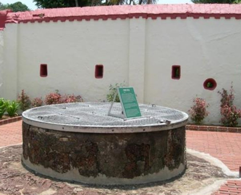 郑和在马六甲修了一口井，被4个国家争夺600年，它有何特殊？