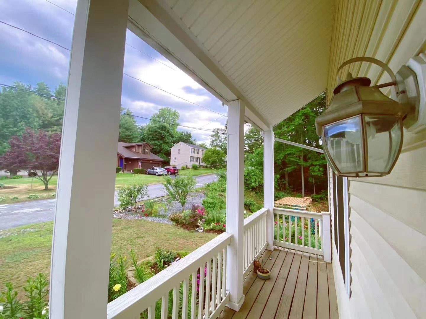 80后Cindy从美国到加拿大：放弃体制内工作，大龄毅然出国深造