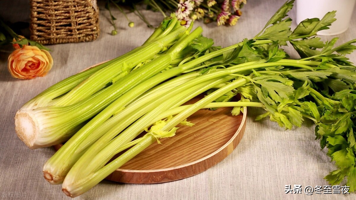 老年人吃什么食物能养肝护肝最好,春季养肝护肝吃什么补品好