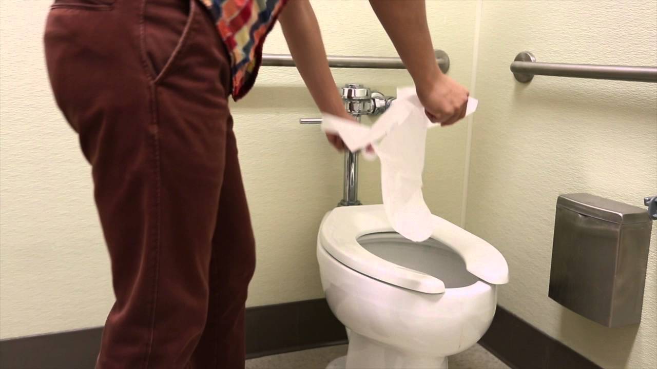 美国马桶前面有个缺口,美国的马桶为什么会设计一个缺口