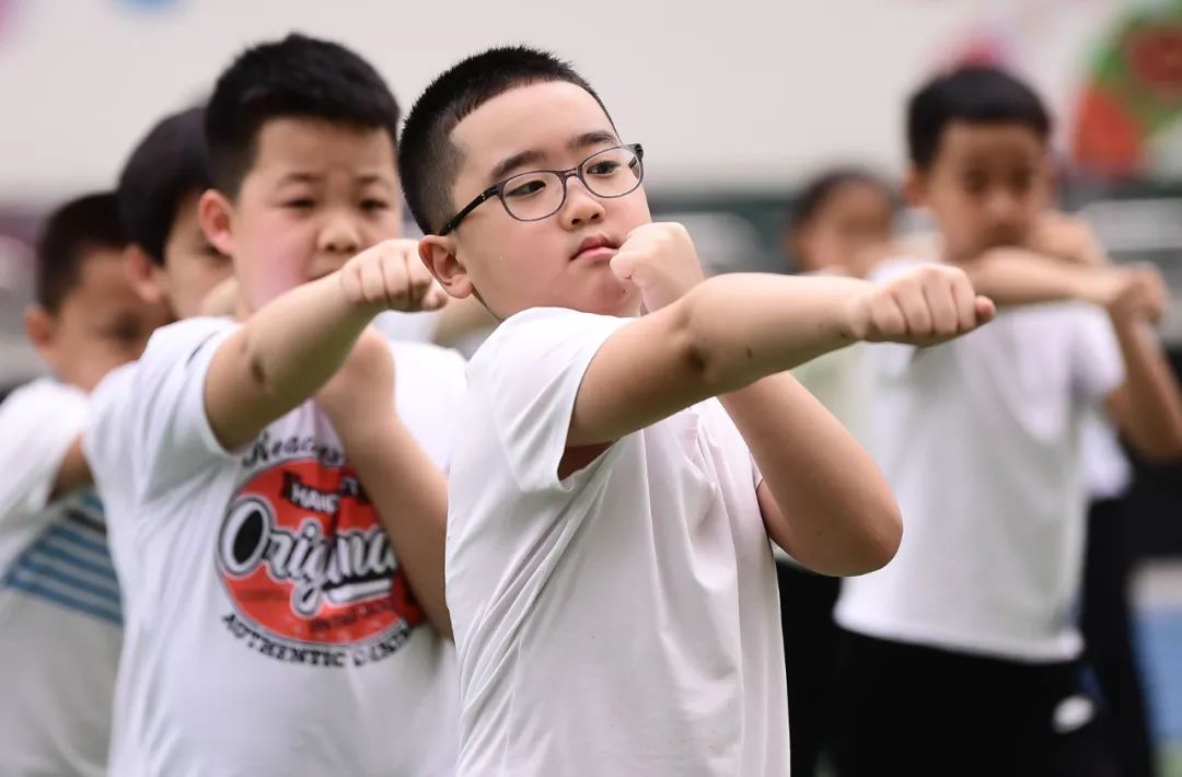 沈阳警方严查学校,公安部门提醒家长警惕
