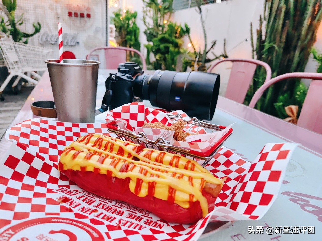 时隔8年，我买下当年梦见的镜头：Otus851.4