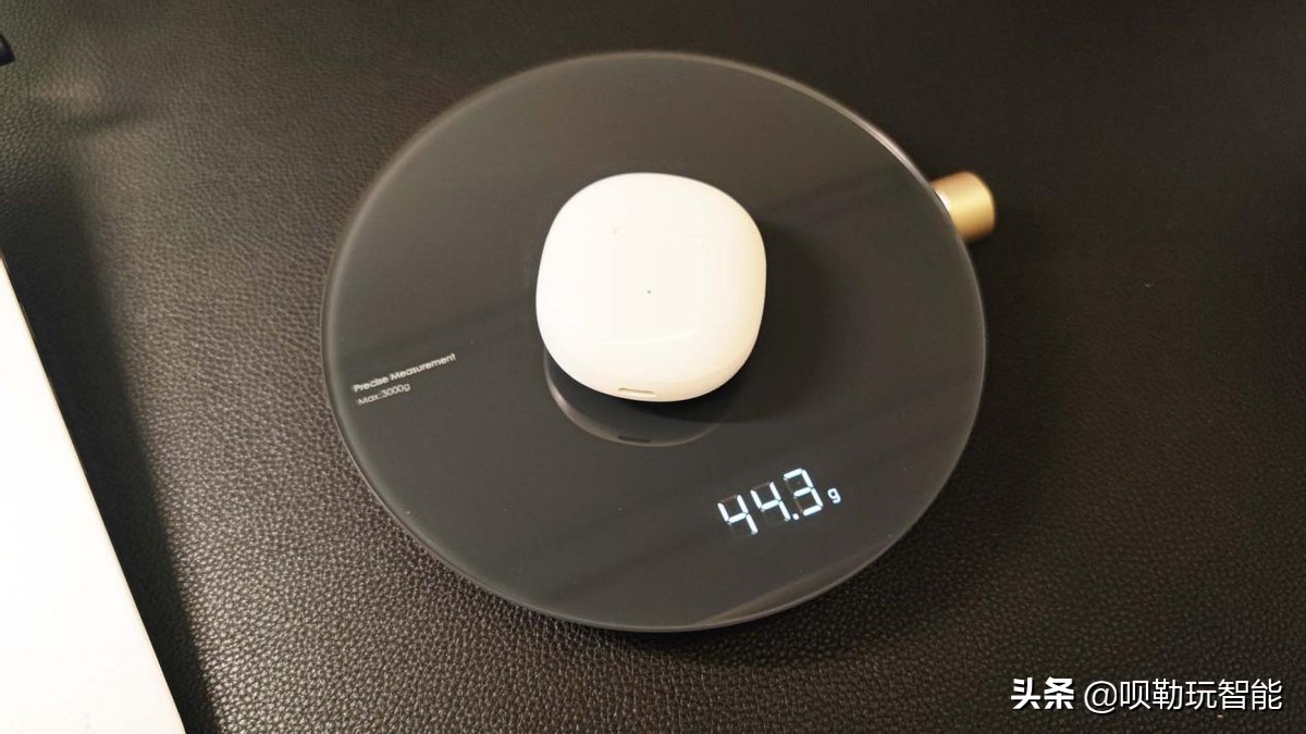 超高性价比蓝牙耳机可无线充,超性价比蓝牙耳机推荐