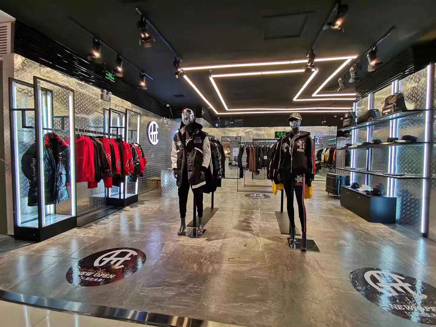 一件上千的羽绒服成本多少钱,1500元羽绒服成本