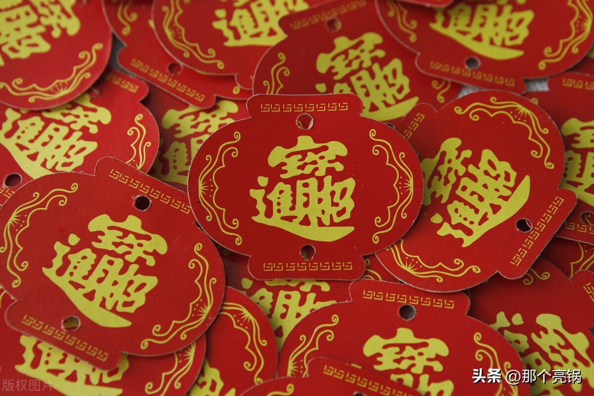 足球教练怎么赚钱,足球教练贪污5000万事件