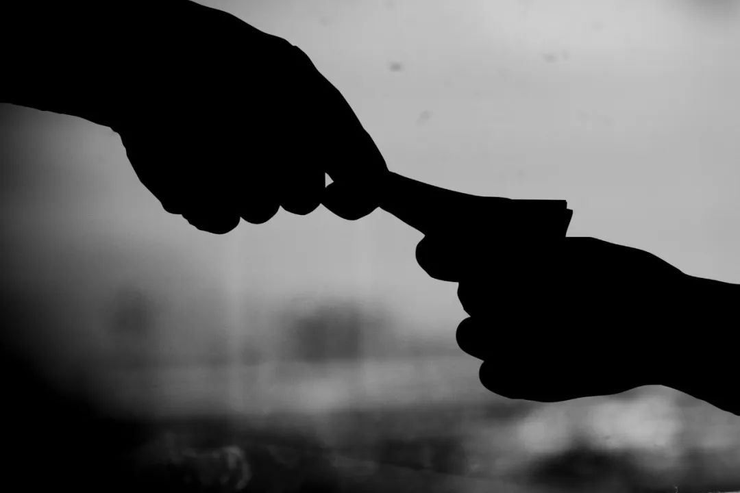 未满16周末做兼职犯法吗,怎么知道哪些兼职是违法犯罪的呢