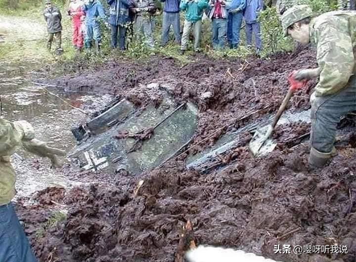 爱沙尼亚总统：需尽快拆除纳瓦尔的T-34坦克纪念碑！真心没看懂