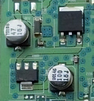 液晶显示器驱动板造成调节失灵,怎么判断液晶显示器驱动电源故障