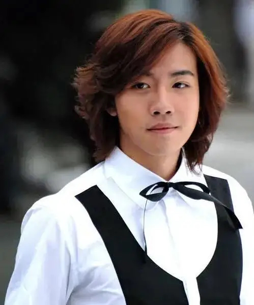 魏晨王铮亮阿穆隆演唱会,王铮亮阿穆隆